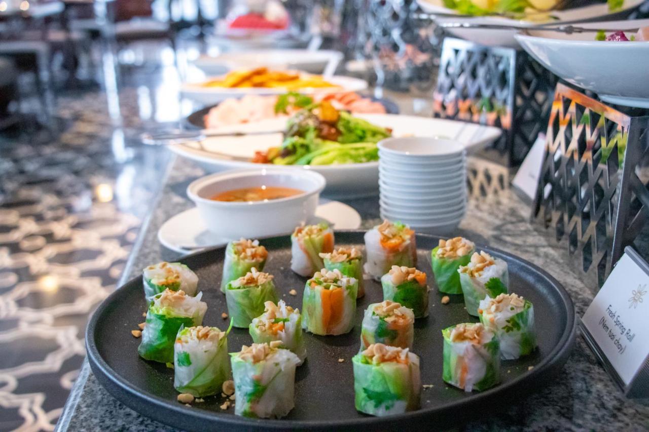 La Mejor Hotel & Sky Bar Ханой Экстерьер фото
